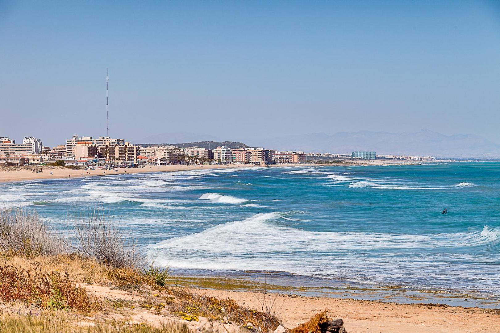 Miramar Magic Sea & Sunrise View Apartment